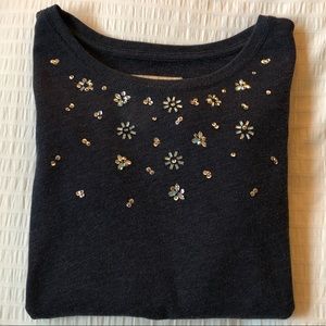 Hollister dark grey crew neck w/ “flower design